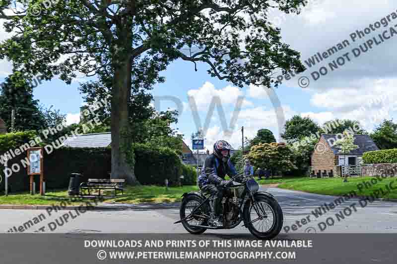 Vintage motorcycle club;eventdigitalimages;no limits trackdays;peter wileman photography;vintage motocycles;vmcc banbury run photographs